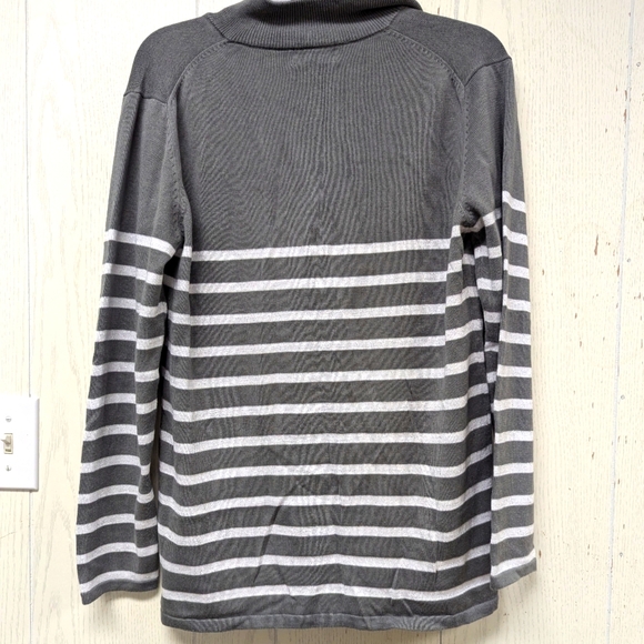 Alabama Sweater - Picture 6 of 6